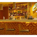 La Terrazza Hotel *