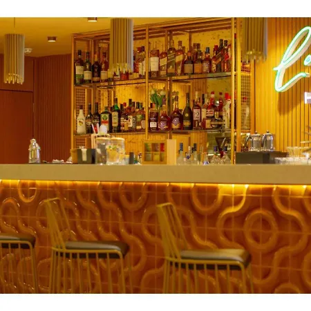 La Terrazza Hotel *